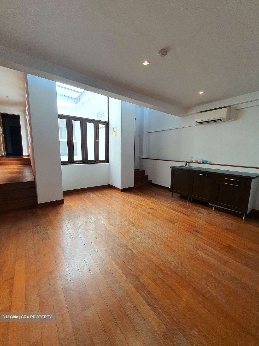 Kim Yam Road (D9), Office #299492281